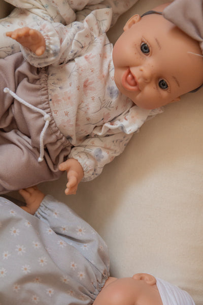 Poupée Gordis Rachel avec ensemble Tiny Harlow Nurturers