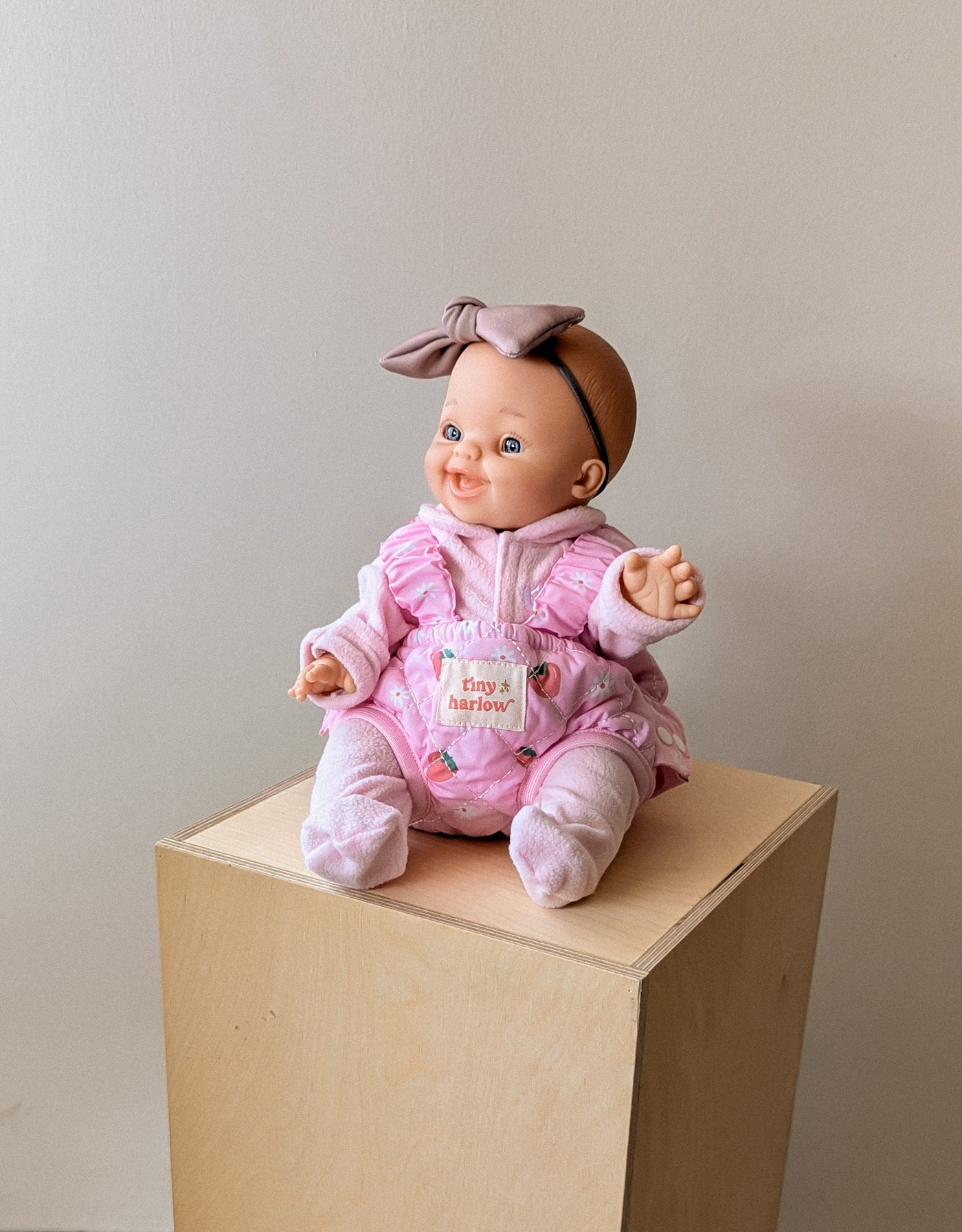 Porte-bébé pour poupée - Pique-nique aux fraises - Tiny Harlow