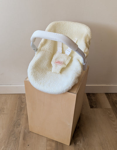 Capsule for baby doll - Sherpa - Tiny Harlow